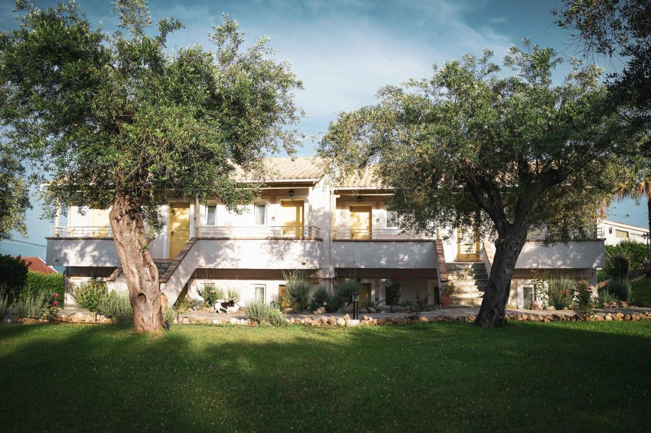 Panorama Hideaway Aparthotel Dassia  Bagian luar foto
