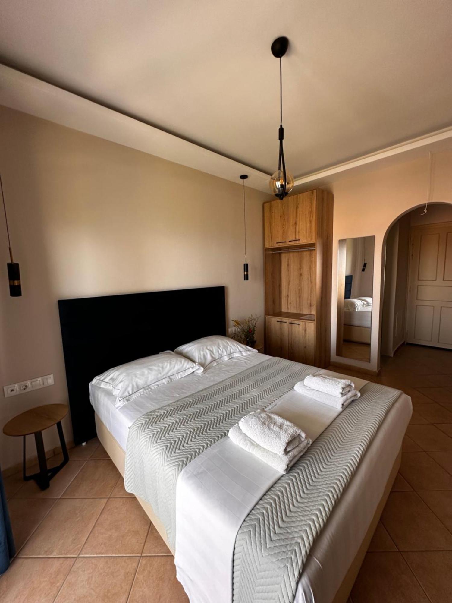 Panorama Hideaway Aparthotel Dassia  Bagian luar foto