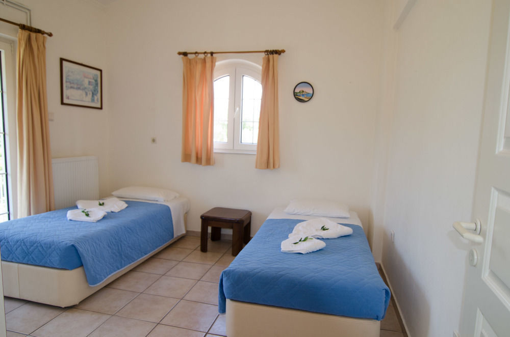 Panorama Hideaway Aparthotel Dassia  Bagian luar foto
