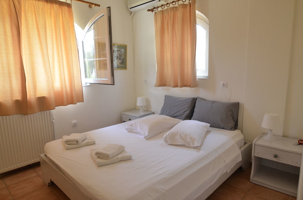 Panorama Hideaway Aparthotel Dassia  Bagian luar foto